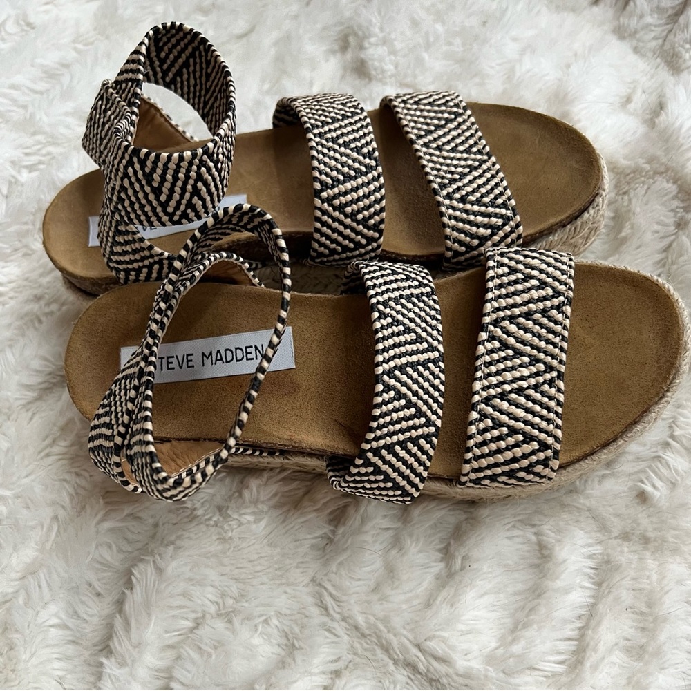 Steve Madden Sandal